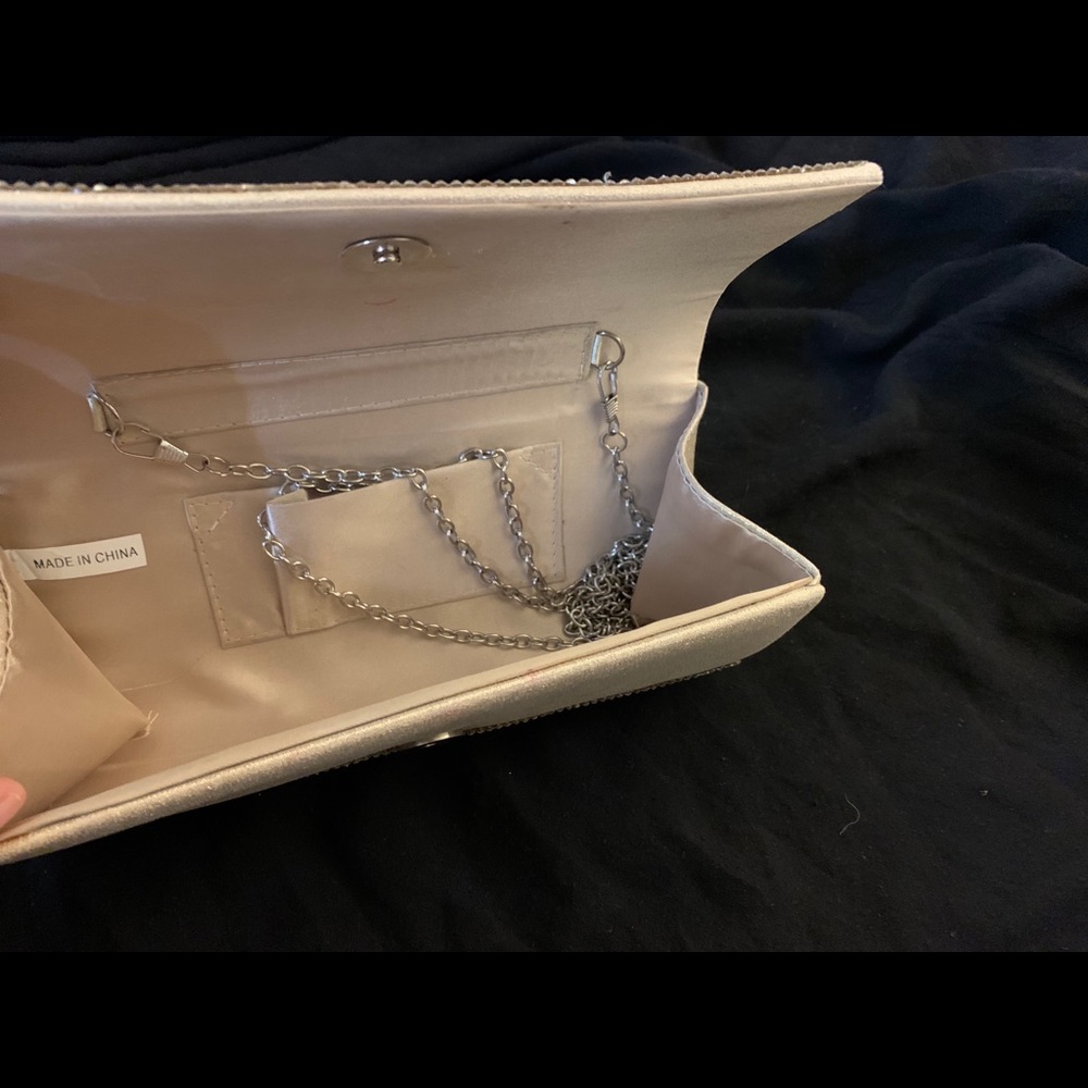 Gold Sparkly Formal Clutch!✨NWOT! - Picture 2 of 6